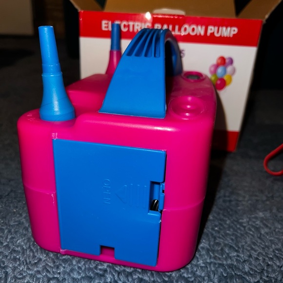 🎈NIB Electric balloon pump🎈 - Picture 3 of 5